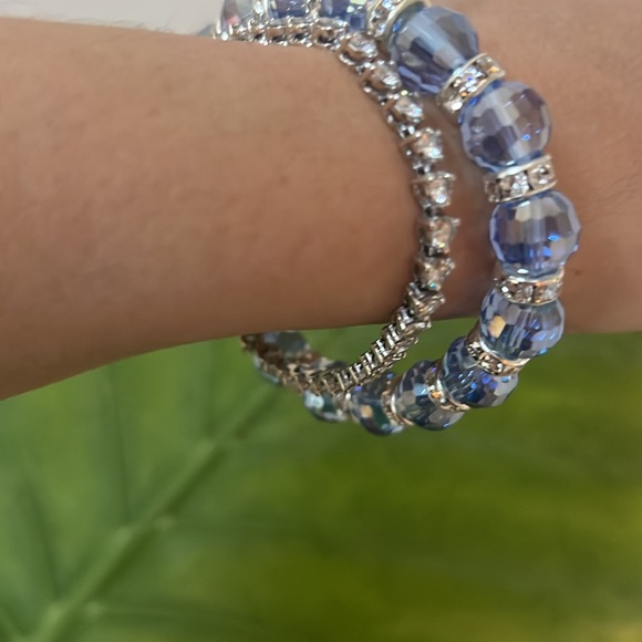 Montana Faceted Crystal Beads, Stretch Bracelet - Picture 5 of 8